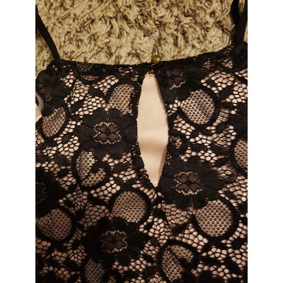 SPEECHLESS DRESS JUNIOR SIZE LARGE BLACK SCALLOPED LACE TULLE FLESH LINING - Picture 9 of 10